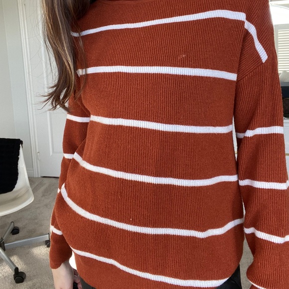 Knit sweater - Picture 2 of 3